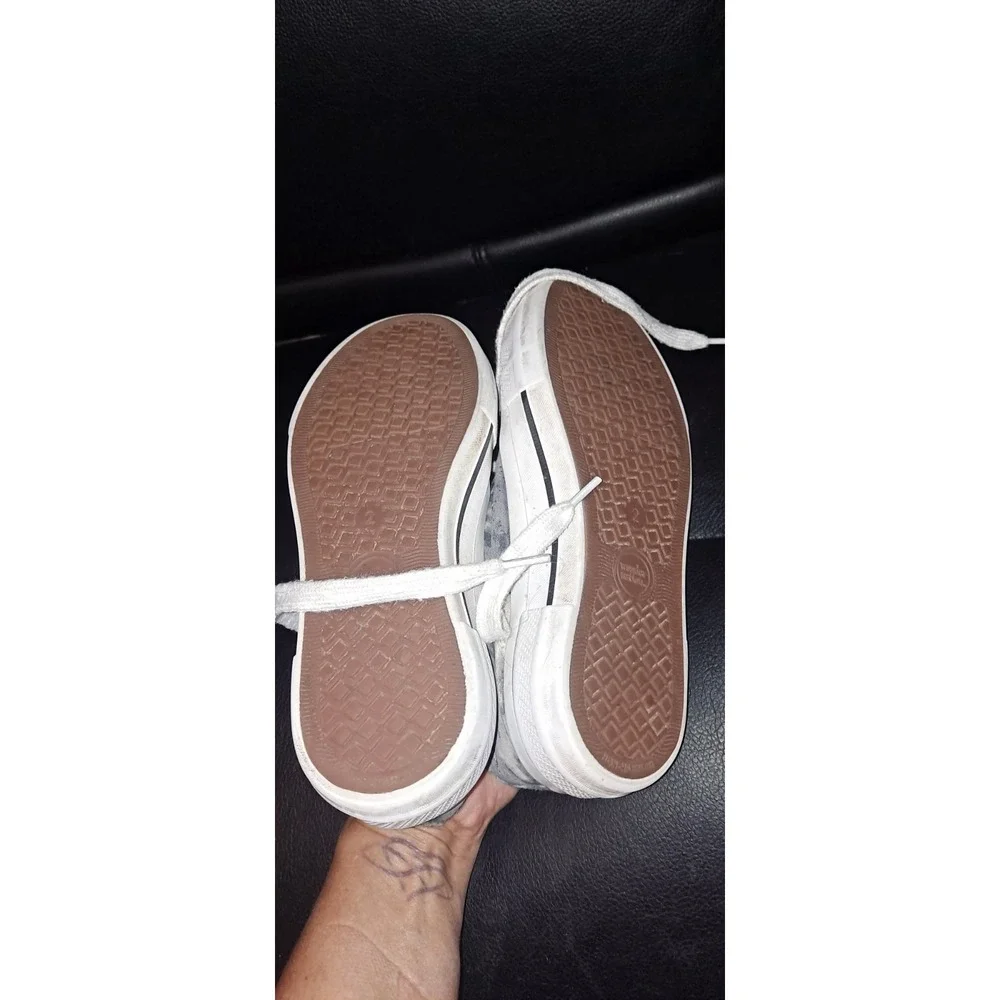 Wonder Nation Memory Foam Girls Shoes Size 2